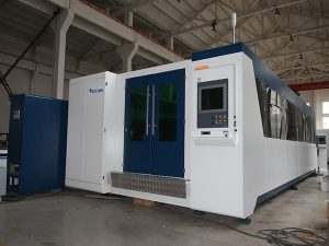 2017 الأكثر شعبية الصفائح المعدنية cnc آلة القطع بالليزر السعر في دبي