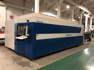 جودة عالية المعدن المقاوم للصدأ الحديد ورقة مجلس المحمولة cnc الألياف آلة القطع بالليزر السعر