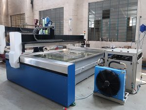 آلة قطع المياه النفاثة CNC الصغيرة ، جت المياه ذات الضغط العالي: الرخام والجرانيت والزجاج والسيراميك والمعادن
